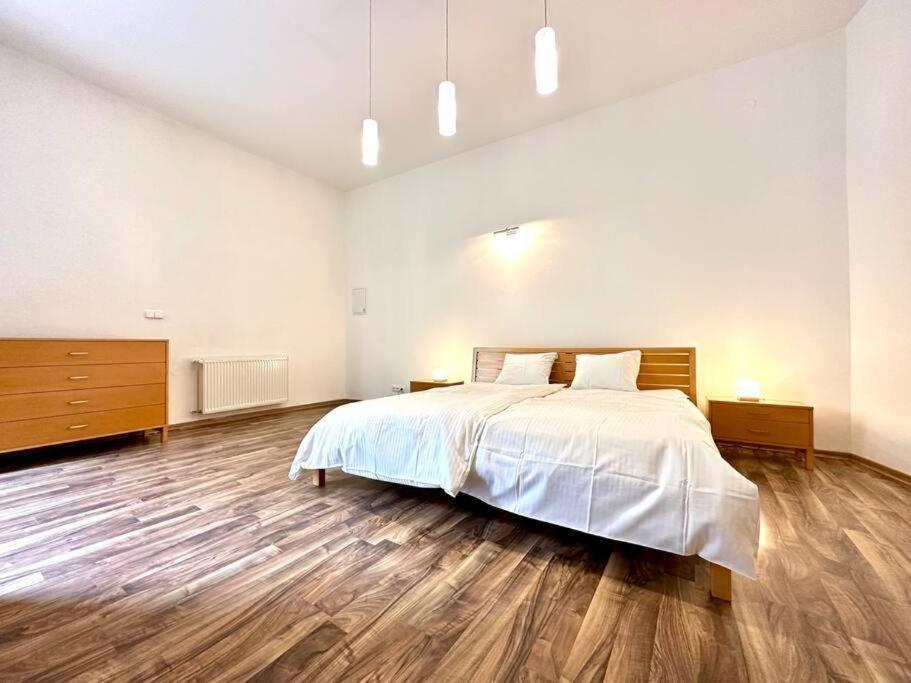 Michalska Residences Bratislava Extérieur photo