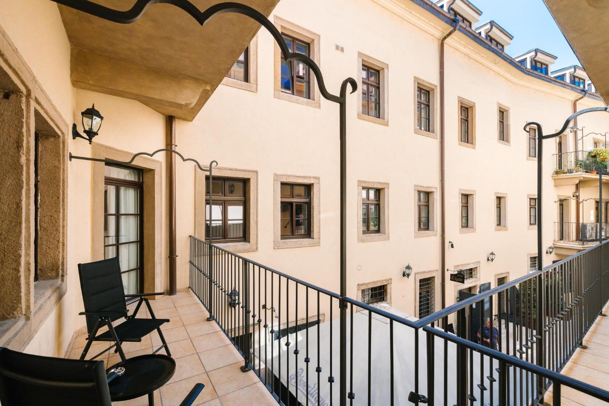 Michalska Residences Bratislava Extérieur photo